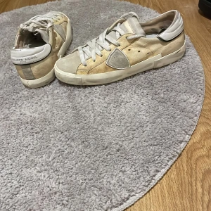 philippe model skor  - philippe model skor som är som nya 