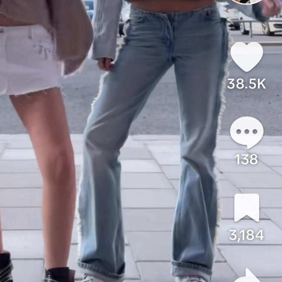 Weekday fransade jeans