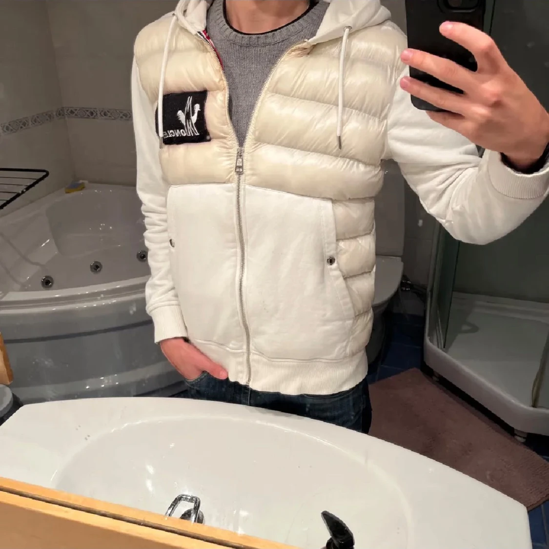 Moncler Cardigan - 90