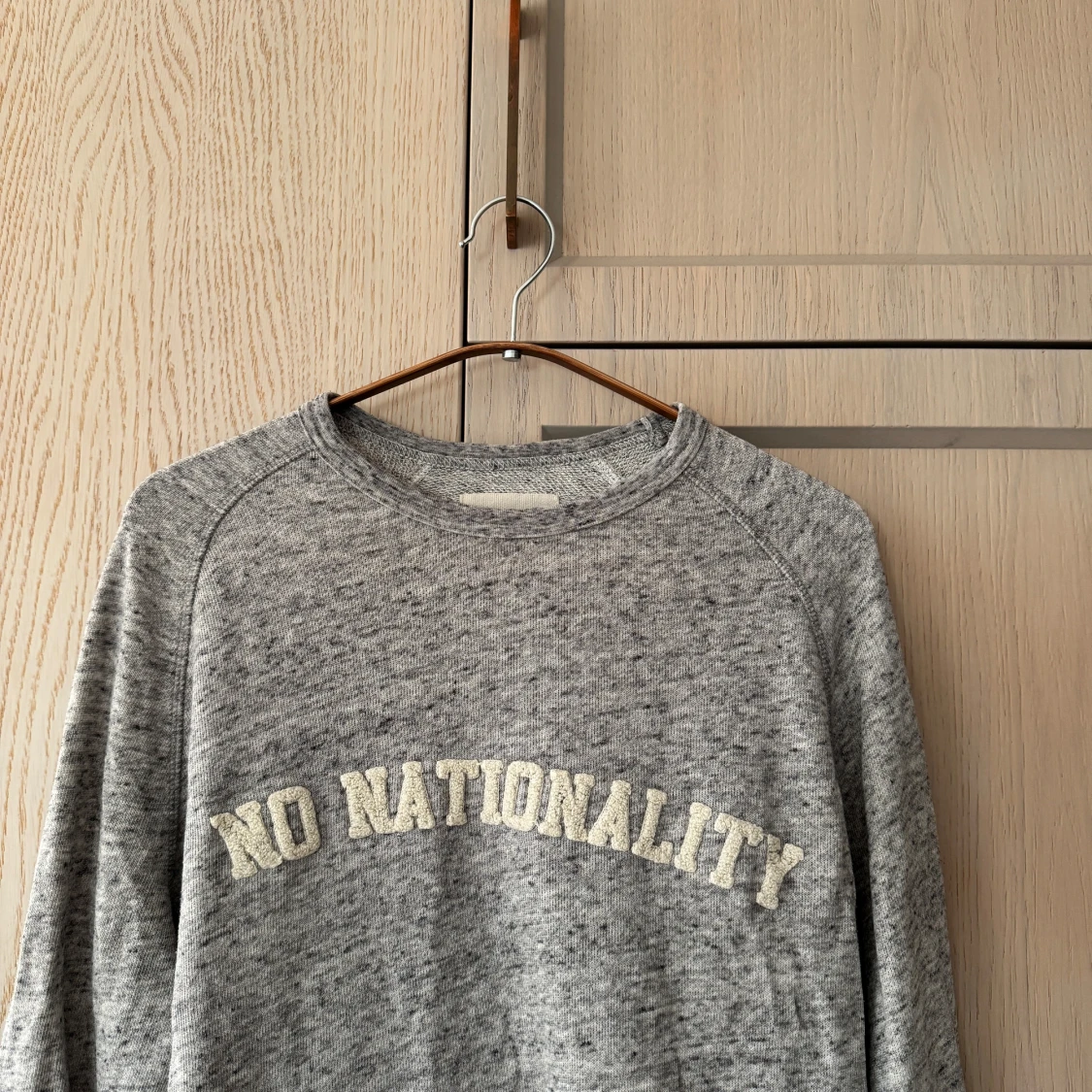 Grå sweatshirt från NN07 - 92