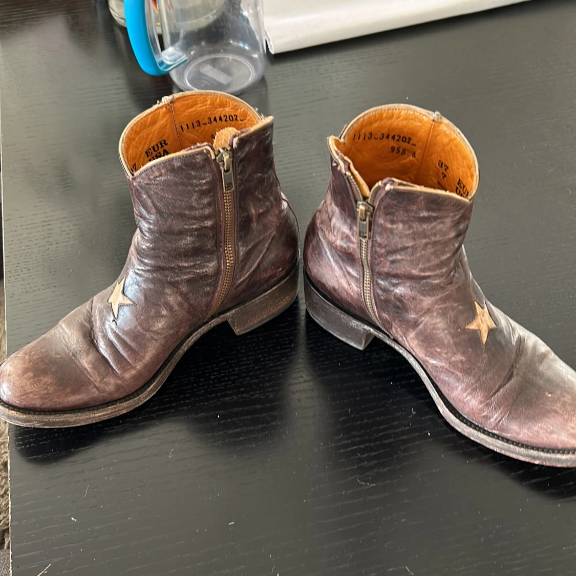 Bruna boots med stjärndetalj - 92