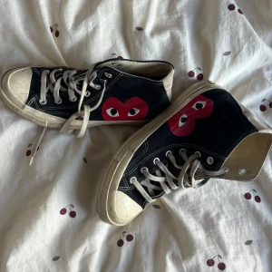 Cgd x converse  - Tvättar innan jag skickar iväg, skorna är i bra pris och köpta för ish 1700❤️