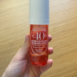 Sol de janeiro cheriosa 40 - Använd som på första bilden 