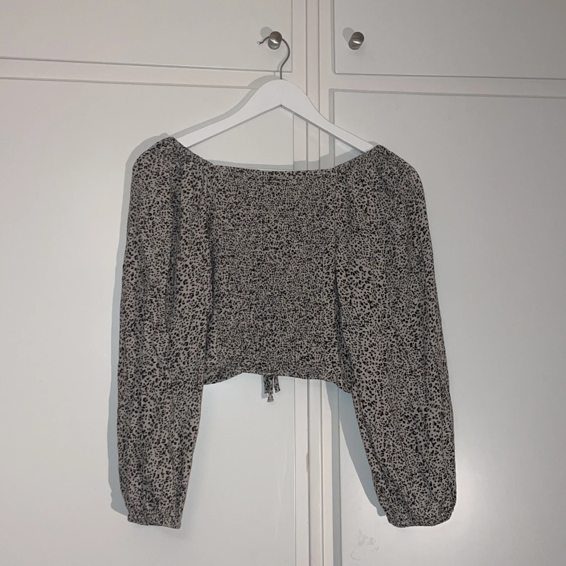 Leopardmönstrad topp från Lindex - 90