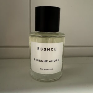 Essnce Perenne Amore  - Helt ny, endast testad en gång! 🥰
