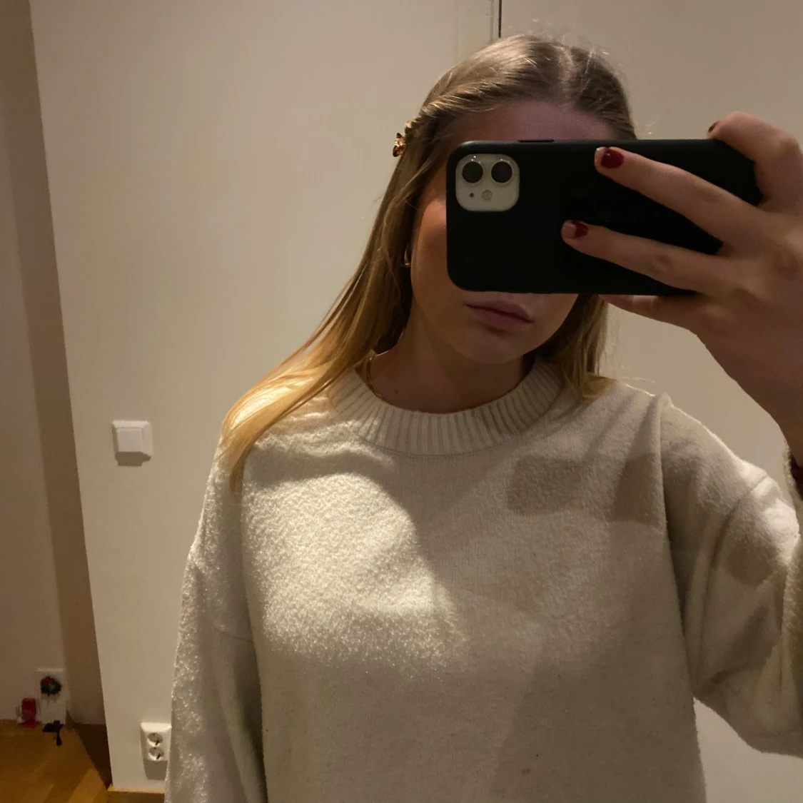 Vit stickad tröja - 90