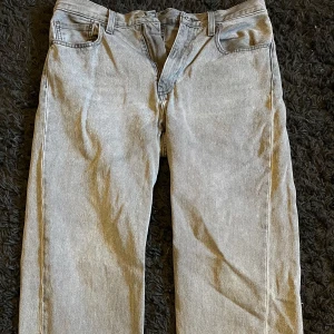 Levis 568 - Dem är i bra skick och köptes för 1299kr. W31 L34