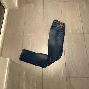 Replay Jeans  - Säljer nu dessa replay jeans, skriv för fler bilder/frågor🙌🏼