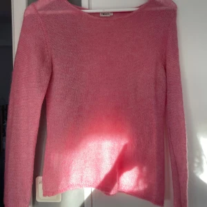 Rosa stickad tröja från Filippa K - Tröja från Filippa K