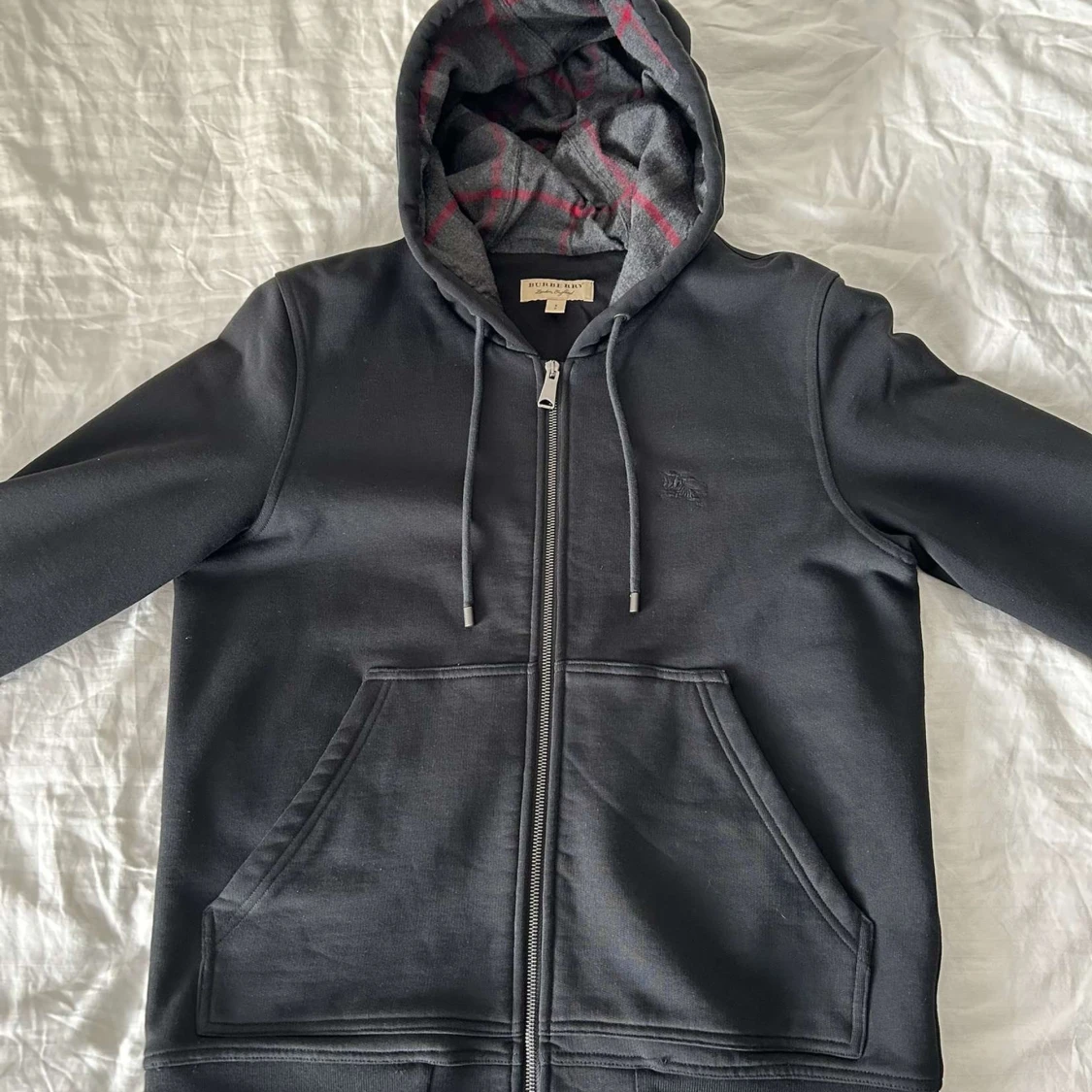 Svart hoodie från Burberry