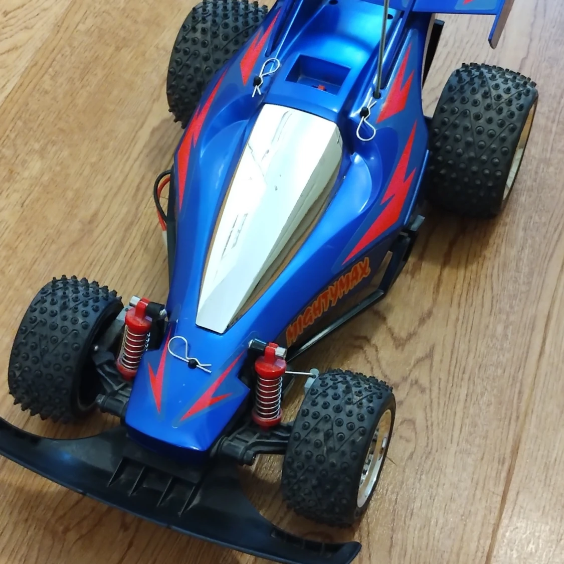 Nikko Mighty Max RC car - 91