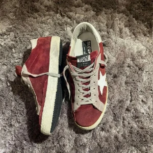 Golden goose  - Såld på main (ReSecond)