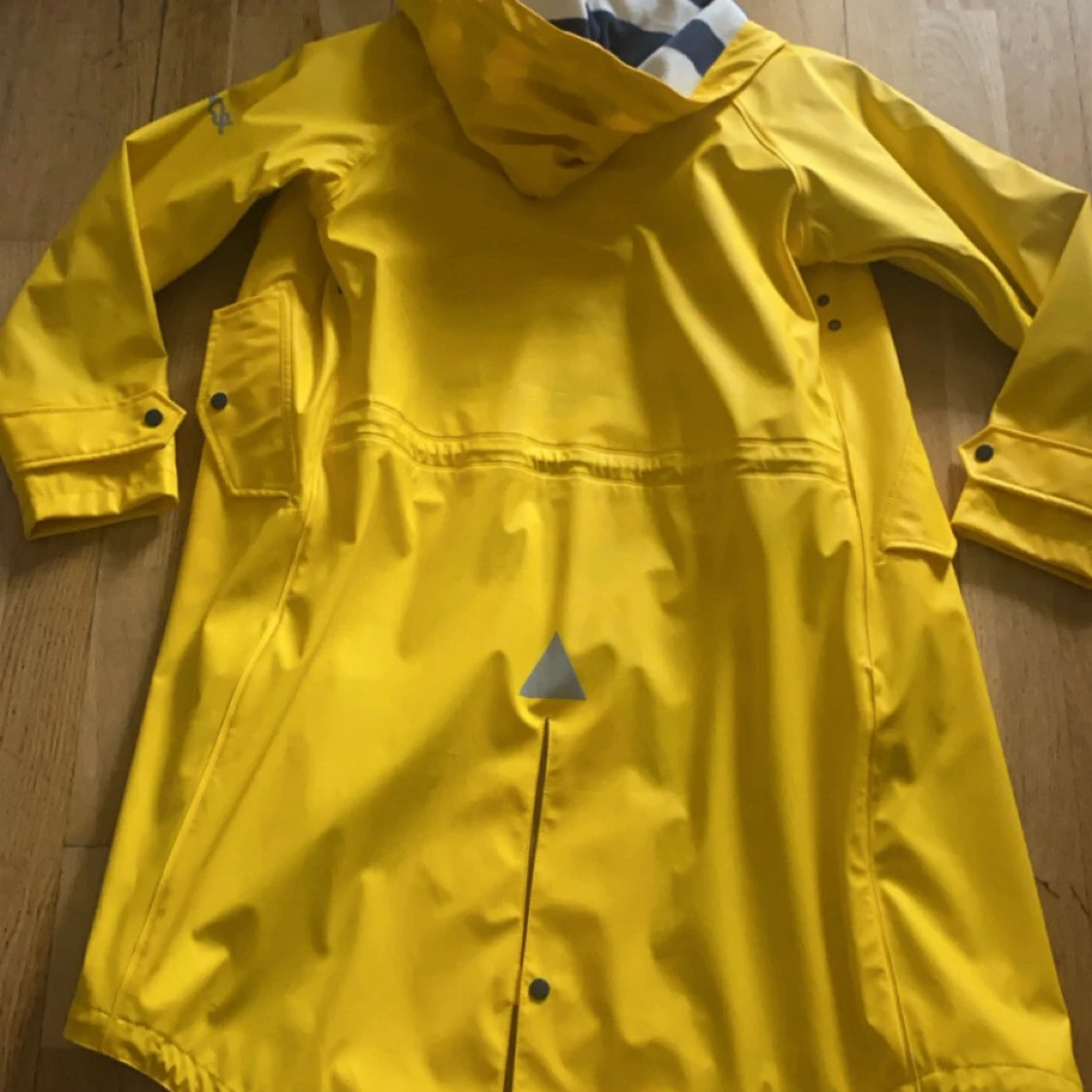 Gul regnjacka från Jacson - 90