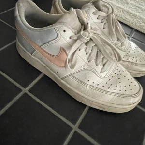 Nike  - Använt skick