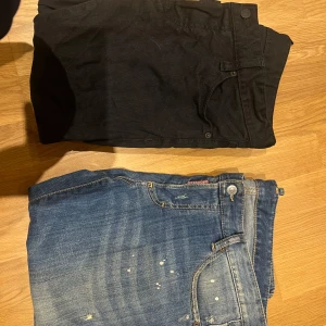 Dsquared2 jeans - Säljer sjukt snygga dsq2 jeans, självklart äkta. Ny pris ca 6000kr st