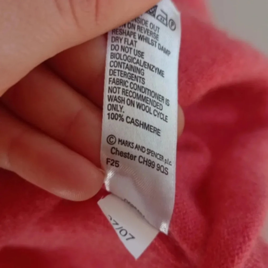 Rosa trekvartskofta i 100% cashmere  - 90