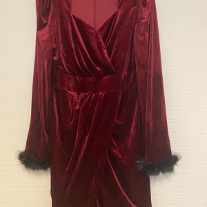 Elegant klänning  - Elegant klänning 