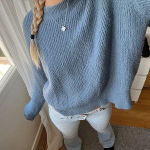 Stickad tröja zara - Blå stickad tröja från zara i strl s💕