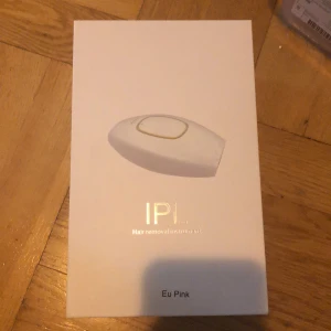 IPL laser hårborttagning  - Testad två gånger, funkar jättebra, glasögon och rakhyvel i orginalförpackning! 