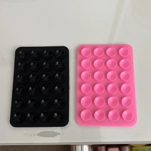 Säljer 2st silikon anti-halk telefonhållare  - Helt nya.