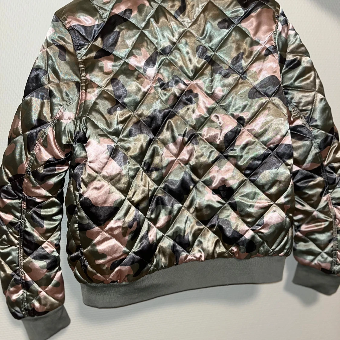 Bomberjacka från Bik Bok - 1