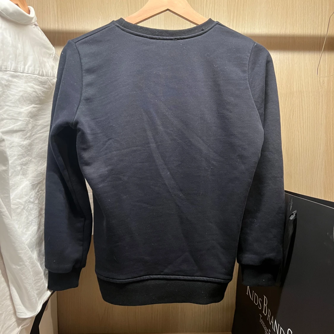 Mörkblå tröja från Moncler - 90