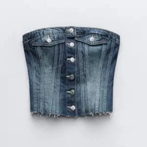 Zara jeans topp - Helt ny oanvänd med lapparna kvar, skriv för egna bilder💕