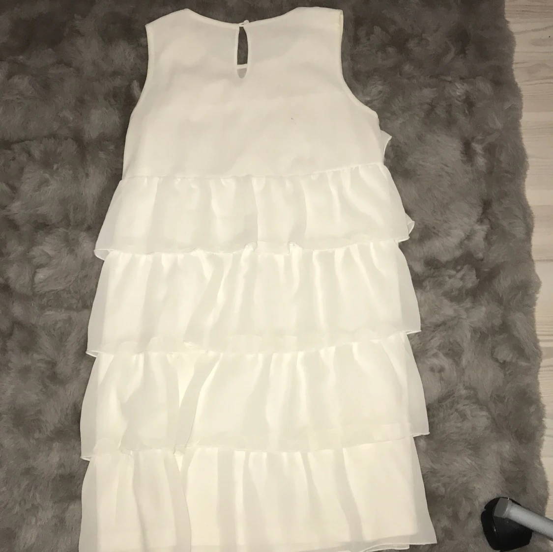 Vit ärmlös klänning från Cubus - 90