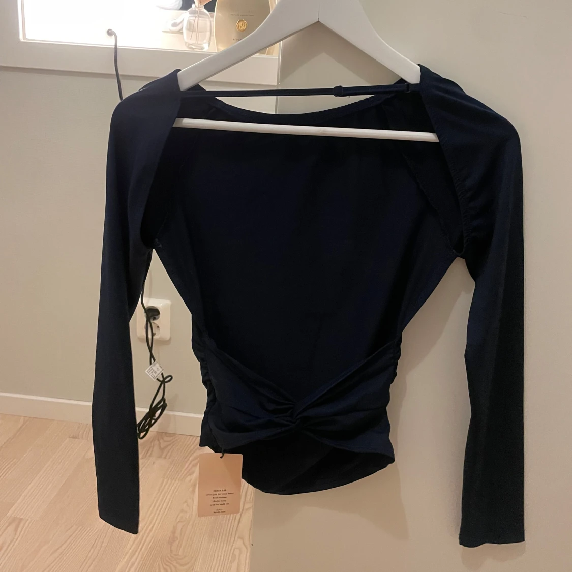 Topp med öppen rygg  - 90