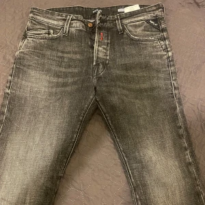 Repley jeans - Säljer repley waitom jeans i storlek W29 och L32, dem är splitter nya.