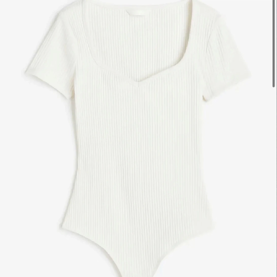 Vit ribbad bodysuit