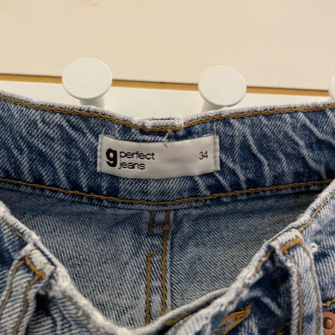 Jeans från Gina - 90