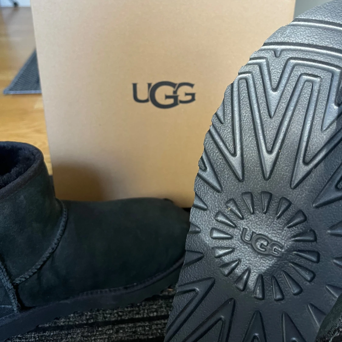 Uggs - 90