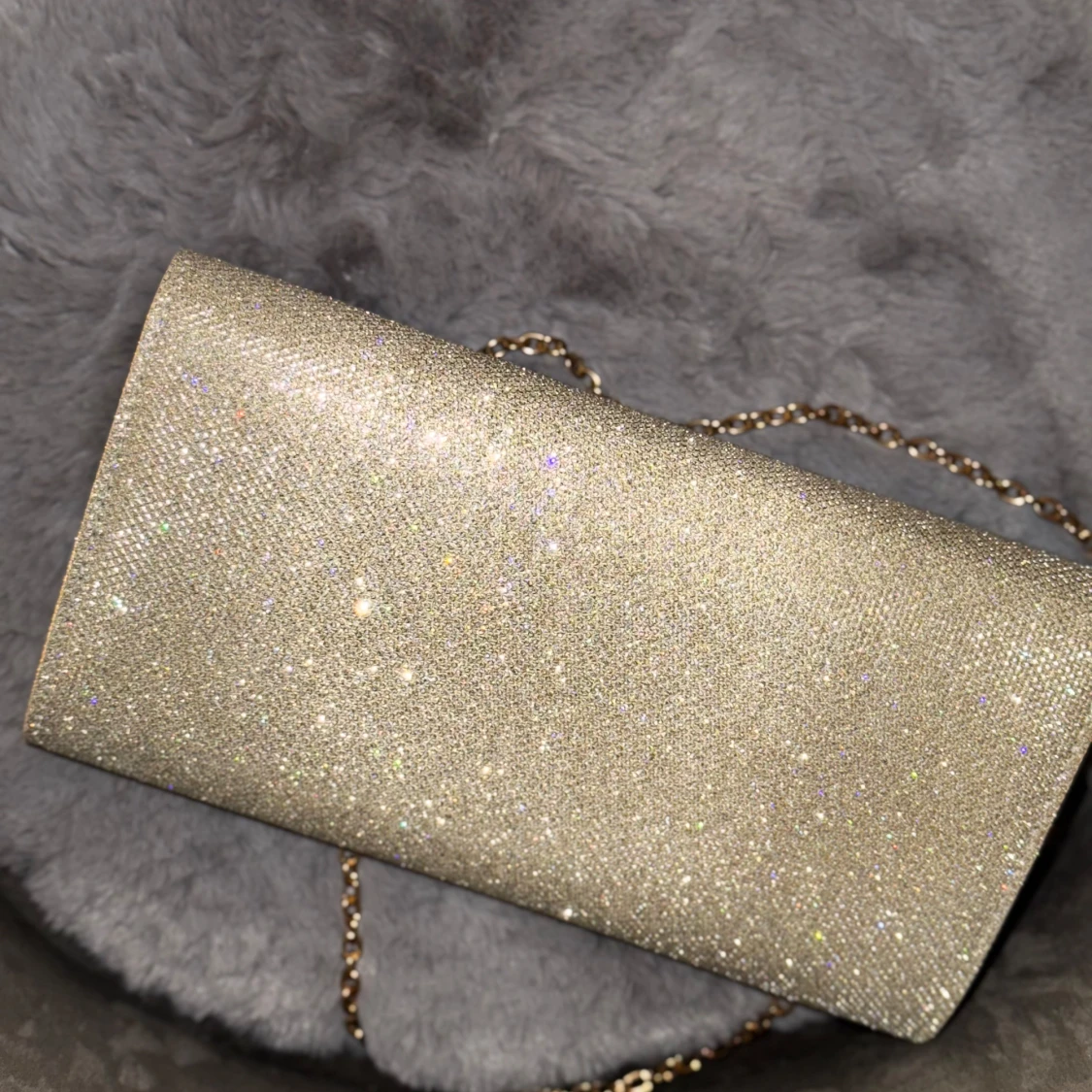 Glittrig kuvertväska - 92