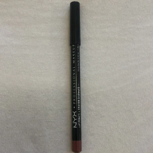 Nyx läppenna - Nyx läppenna i färgen muave 💋