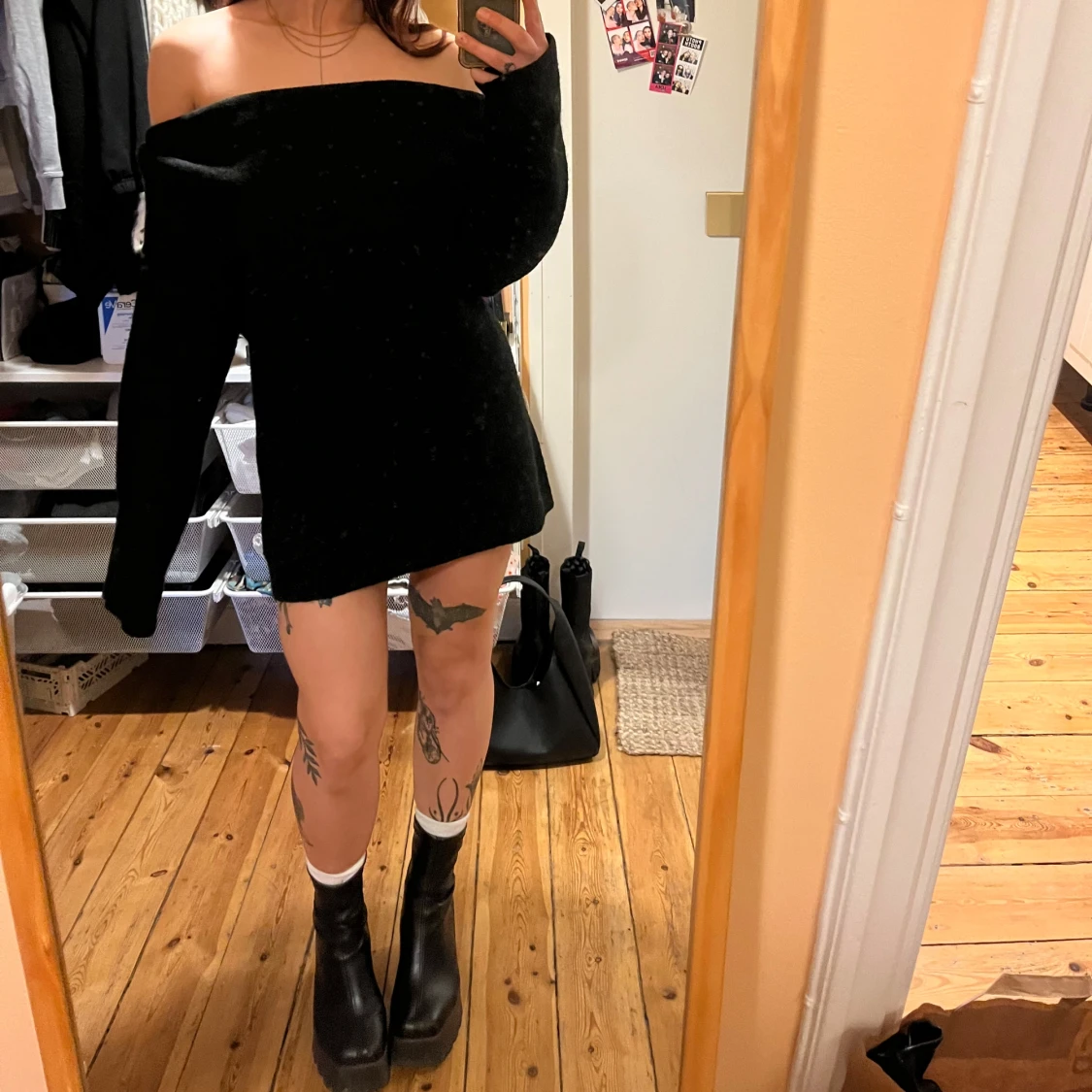 Svart offshoulder tröja - 90