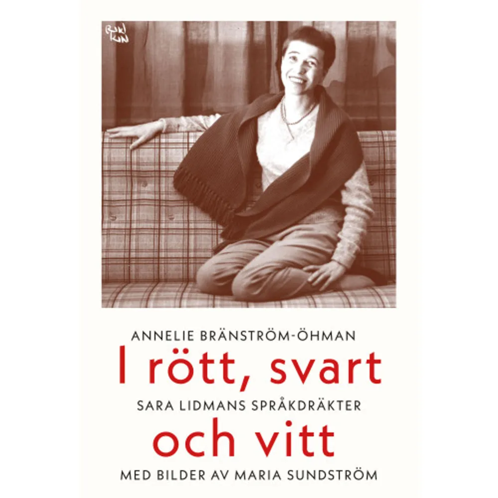 Sara Lidman (1923–2004) räknas som en av ­romankonstens stora förnyare i den svenska litteraturhistorien. Mindre känt är hennes stora intresse för kläder och textil formgivning. Hon tänkte, skrev och levde i det textila. I en dröm ser hon för sig Selma Lagerlöf iförd en chockrosa sidenkrinolin. I en tidig roman talar en av huvudpersonerna ”i vågor av mjukaste sammet”. Sömnad, hantverk och klädesplagg blir en del av romanernas formspråk, alltmer framträdande genom åren. Hon klär på språket; ger varje berättelse en originell och välskräddad språkdräkt.I boken Sara Lidmans språkdräkter följer ­litteraturforskaren Annelie Bränström-Öhman och bildkonstnären Maria Sundström tygspåren genom Lidmans författarskap, främst genom mästerverket Jernbanan. Det handlar om den unge hjälten Didrik som rider in i historien på sin svarta häst, iförd en röd bussarong, och senare ikläds en brudgumskostym i vit vadmalsväv – samt om två sidenklänningars märkliga öden och färdvägar.    Format Danskt band   Omfång 171 sidor   Språk Svenska   Förlag Ellerströms Förlag   Utgivningsdatum 2023-12-01   Medverkande Maria Sundström   ISBN 9789172477193  . Böcker.