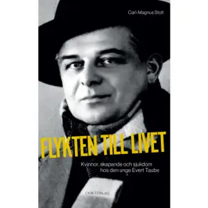 Evert Taube är en svensk nationalikon. Han har gett oss odödliga visor om Fritiof Andersson, Rönnerdal, Calle Scheven och den glade bagaren i San Remo. Efter Everts hemkomst från Argentina 1915 följer några intensiva år när han debuterar som författare och vissångare. Men samtidigt pågår något annat i Everts liv, något som fram till nu inte varit känt, och som hade stor betydelse för hans skapande. Det var hans kamp mot sjukdomen syfilis som under flera år hotade hans liv. I denna bok tecknar Carl-Magnus Stolt med hjälp av tidigare okänt arkivmaterial en bild av Evert Taube som fördjupar vår förståelse för nationalskalden.    Format Danskt band   Omfång 152 sidor   Språk Svenska   Förlag CKM Förlag   Utgivningsdatum 2021-10-11   Medverkande Björn Larsson   ISBN 9789170401558  