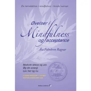 Mindfulness og acceptance er en tusind år gammel tradition i kunsten at håndtere stress og sindslidelser. Boken giver en god introduktion til alle, som vil begynde at træne mindfulness. Det er en let anvendelig selvhjælpsbog, som ikke kræver nogen forudgående kendskab. For dem som allerede øver mindfulness, giver bogen mulighed for fordybelse, igennem sit smukke udtryk, tekst, øvelser, skønne illustrationer og tankevækkende citater, som udgør en helhed og inviterer till reflektion og åbner op for ny forståelse. En cd med oplæsning af de klassiske øvelser i kropsscanning, akkompagneret af meditativ originalmusik indgår    Format Inbunden   Omfång 77 sidor   Språk Danska   Förlag Argos/Palmkrons Förlag   Utgivningsdatum 2012-11-05   ISBN 9789163706738  