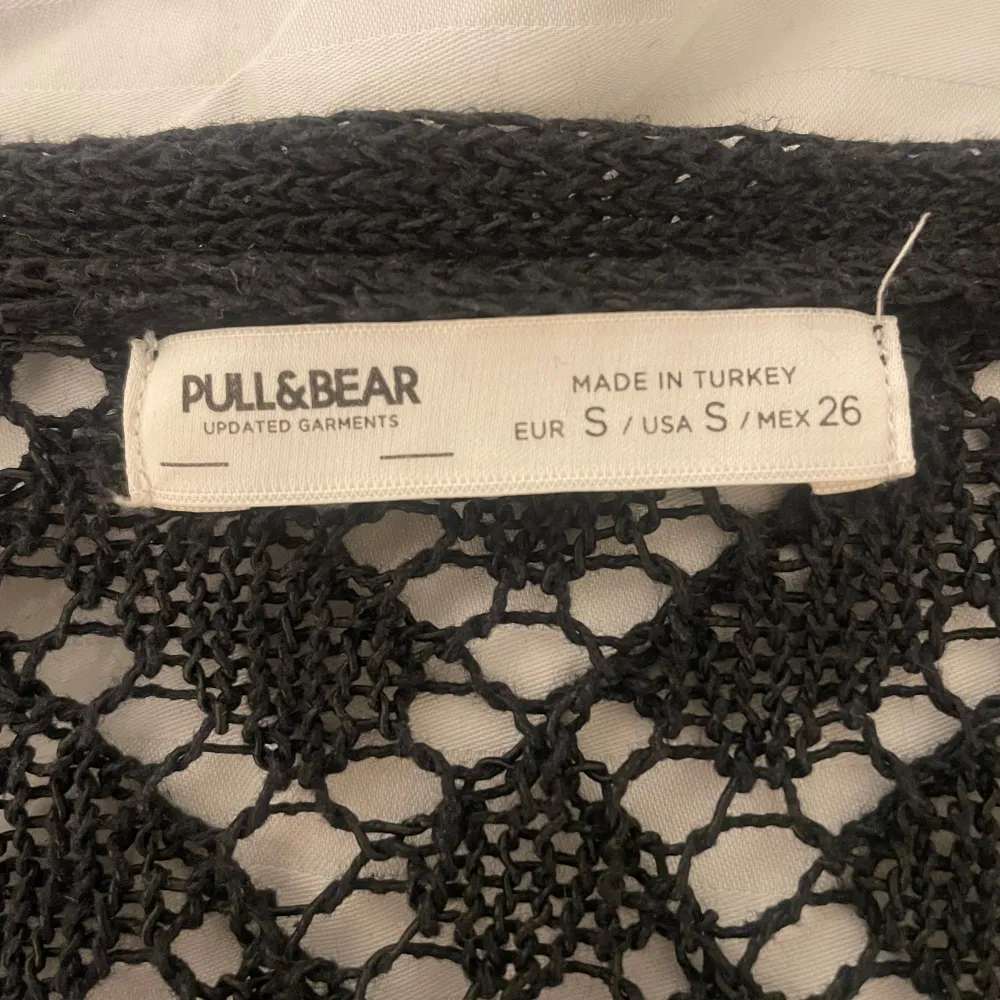 Jättefin från pull and bear . Neuletakit & Villapaidat.