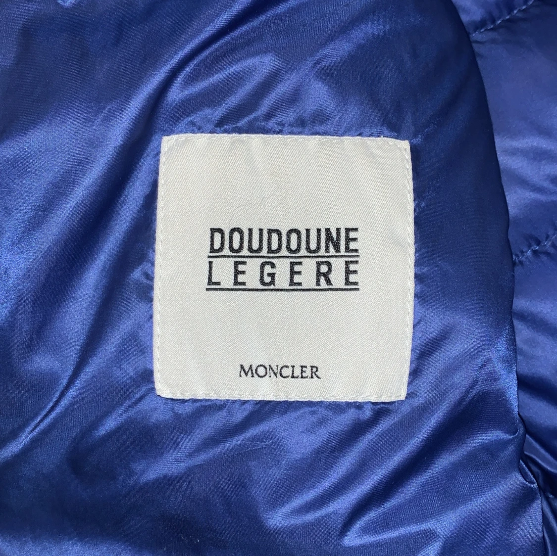 Blå dunjacka från Moncler - 93