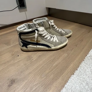 Golden Goose skor - Golden Goose skor i mycket bra skick (lite använda) stolen 42 