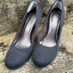 Klackskor - Svarta med glitter