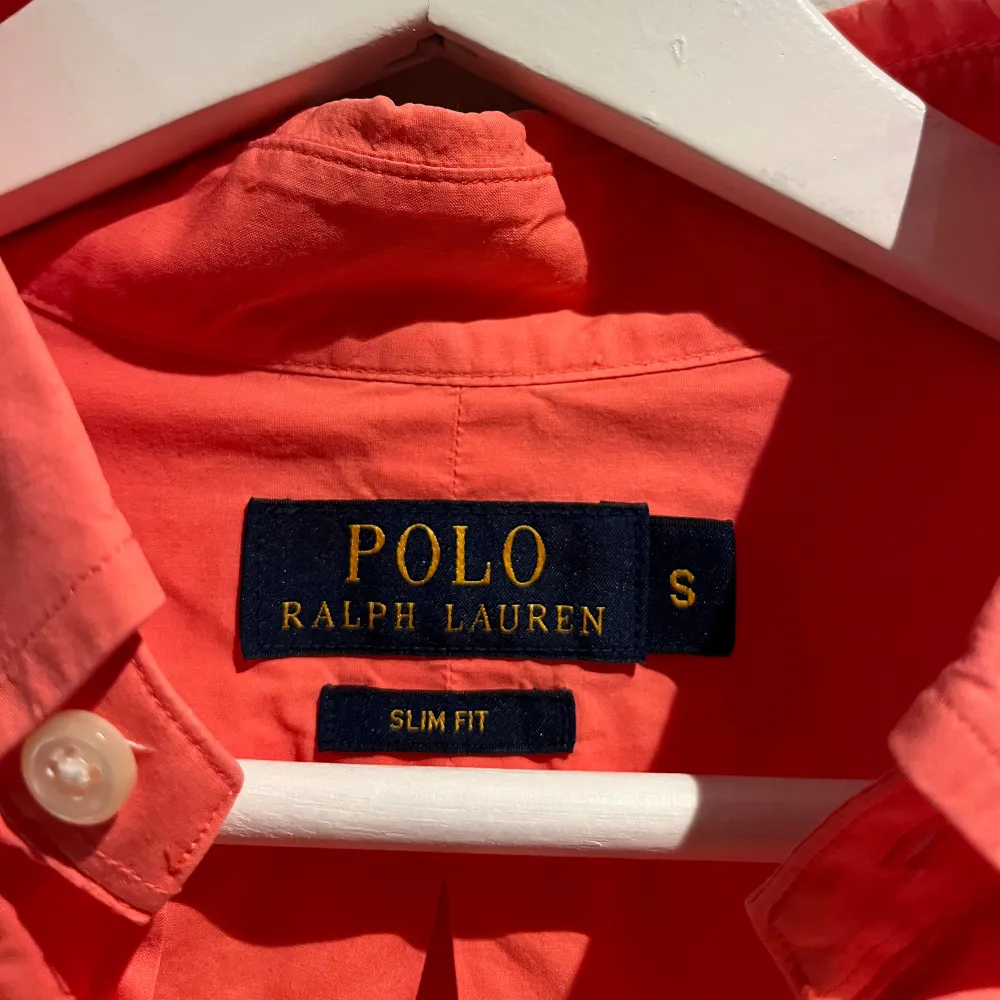 Ralph Lauren skjorta Storlek: S, slimfit   Skick 10/10. Skjortor.