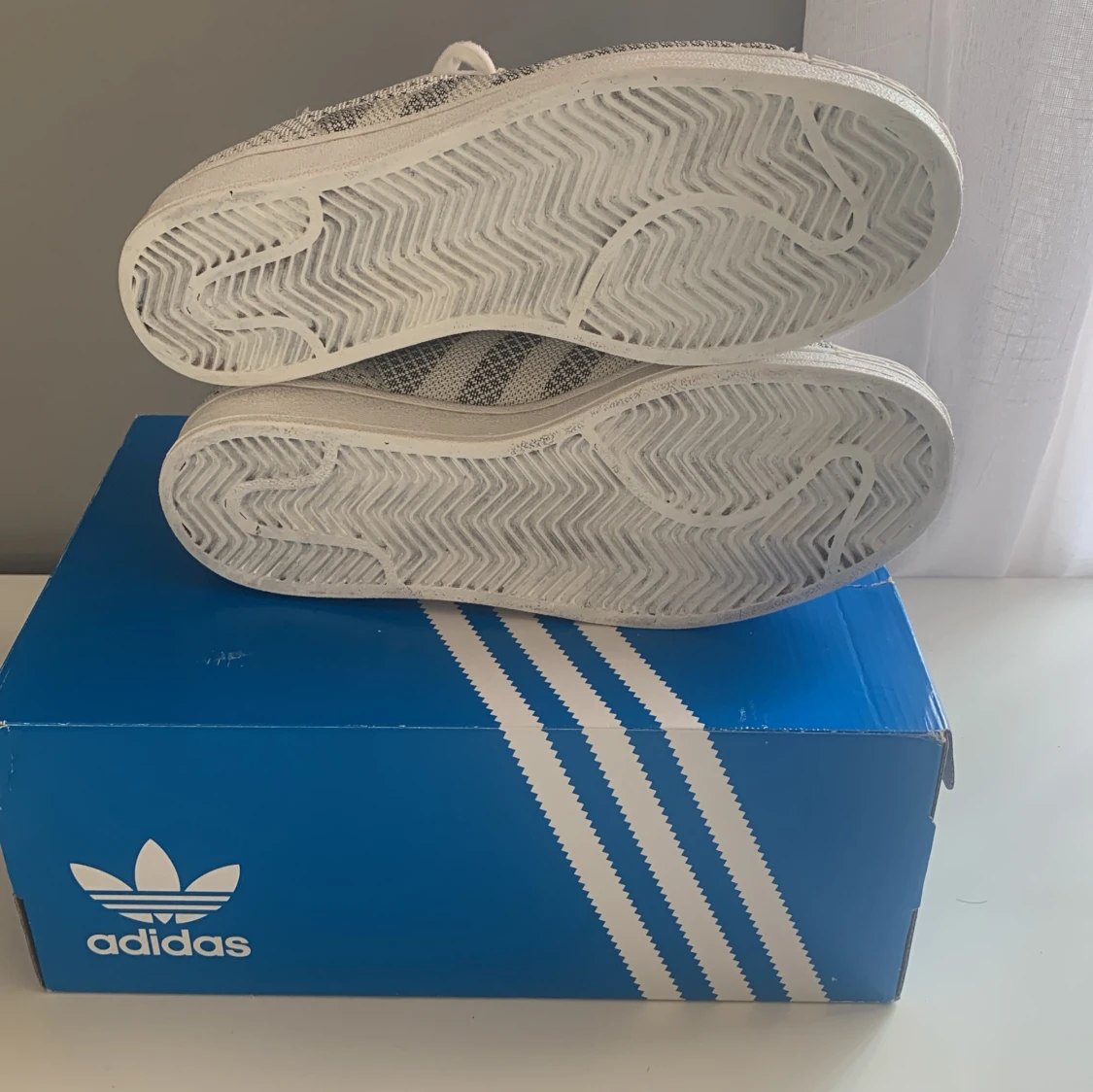 Adidas  - 92