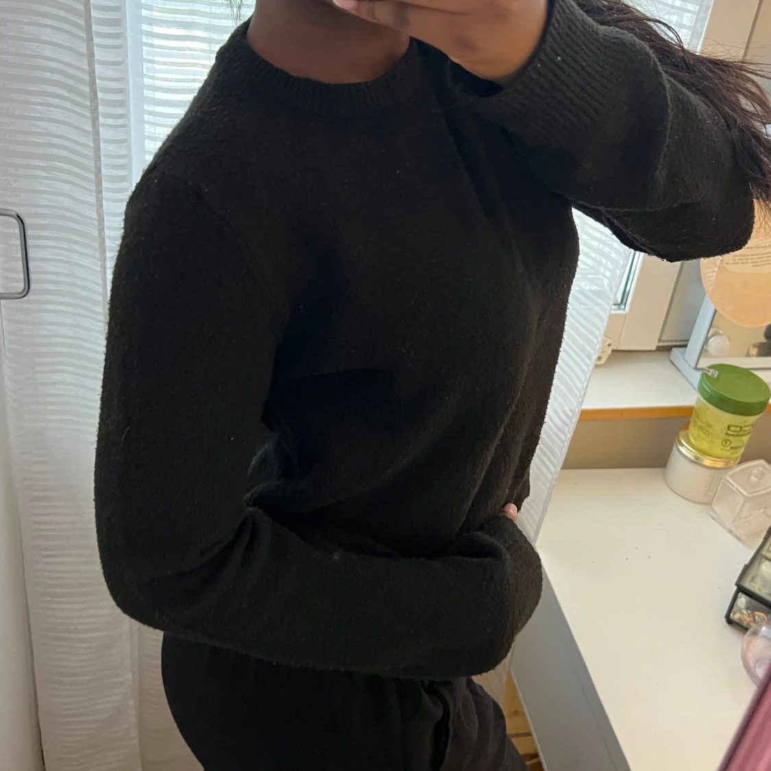 Svart långärmad tröja  - 90