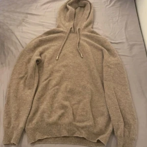 Kashmir Hoodie  - Kashmir Hoodie 