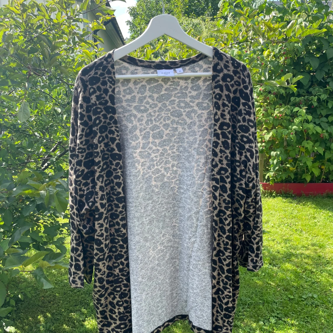 Leopardmönstrad cardigan från Saint Tropez - 90