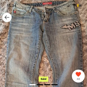 MISS SIXTY JEANS  - Säljer mina jeans från miss sixty eftersom de va för små för mig, kontakta mig vid frågor!💗kan gå ner i pris!