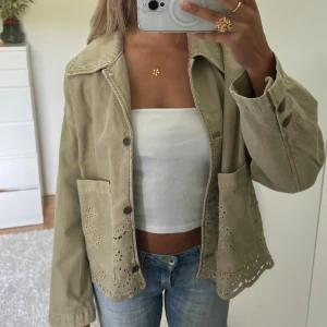 Zara jeansjacka - aldrig använd